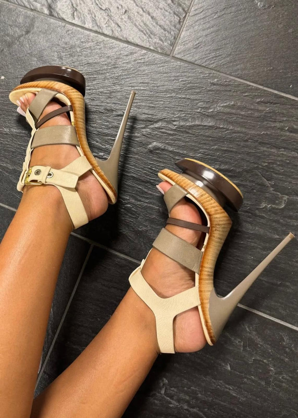 Gianmarco Lorenzi Wood Sandals - size 37 EUR