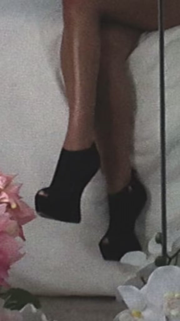 Giuseppe Zanotti Suede Sculpted Peep Toe Platform Wedges - size 36 EU
